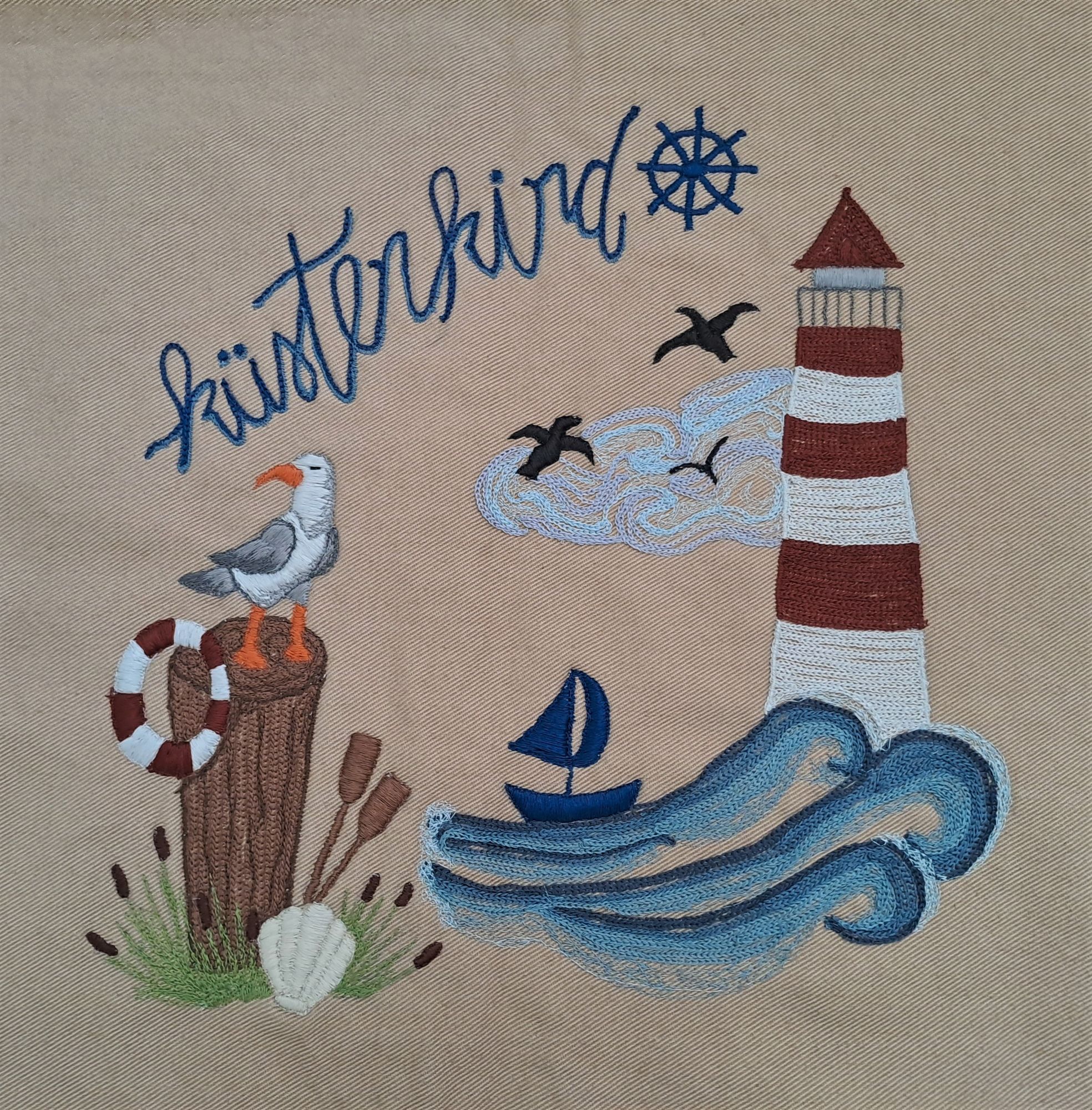 Nordsee Stickerei - Diese Kunststickerei habe ich an alten, handgeführten Stickmaschinen gearbeitet.